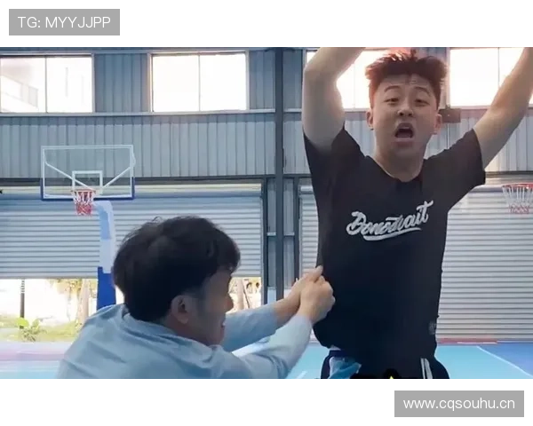 无球犯规在篮球比赛中到底如何判定与判罚？